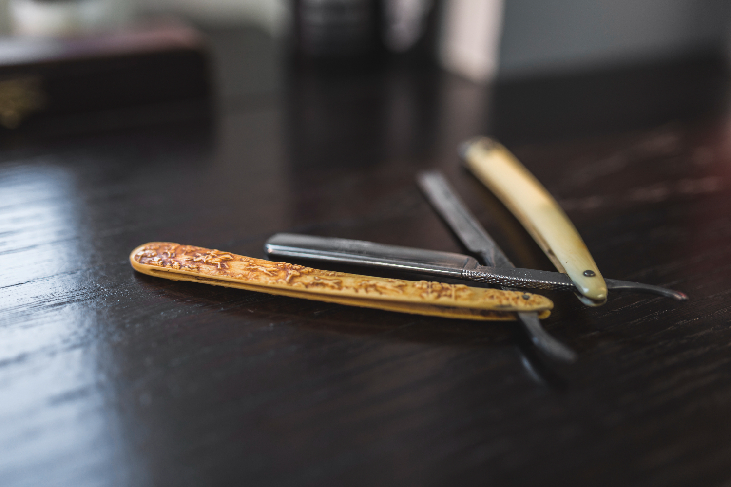 Barber-Straight-Razors-Manufacturers